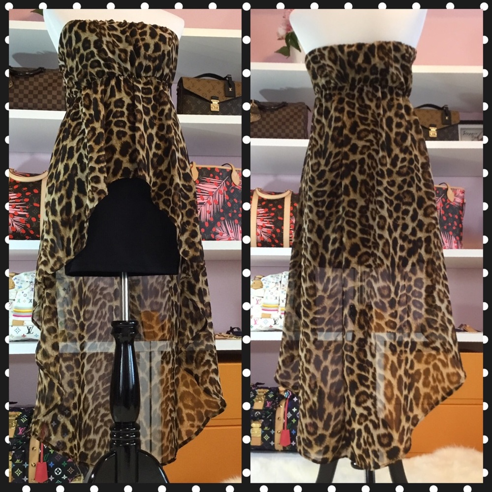 Sheer high/low leopard strapless dress